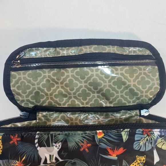 Lug Dolly Cosmetic Makeup Case 1646A Black Tote Safari Tropical Wildlife Animals - Picture 10 of 16